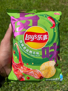 Lay’s Hot & Spicy Braised Duck Tongue (China)