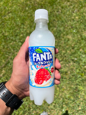Fanta Strawberry Yogurt Rush (Japan)