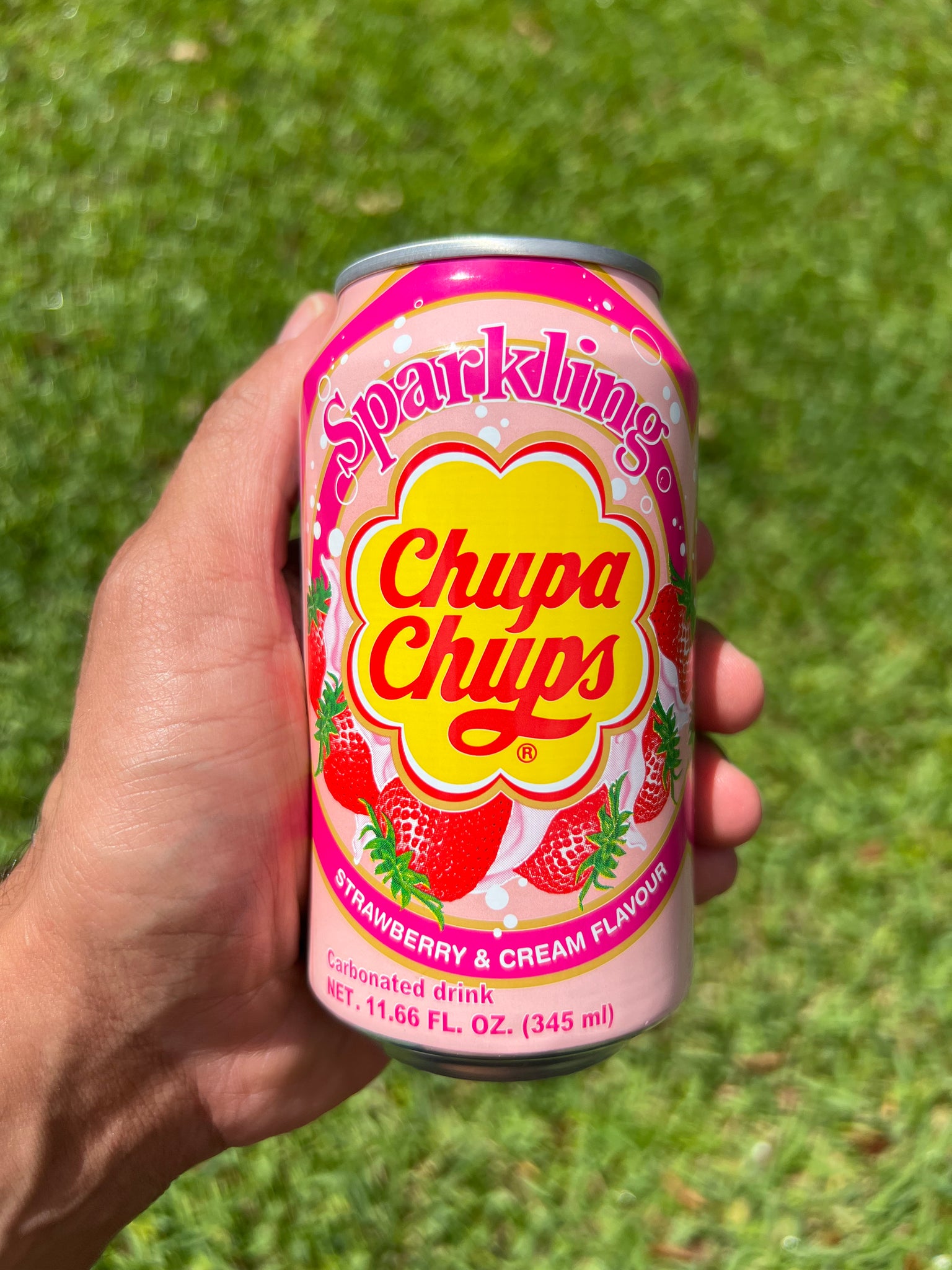 Chupa Chups Sparkling Strawberry & Cream (Korea) – Spaced Out Munchies